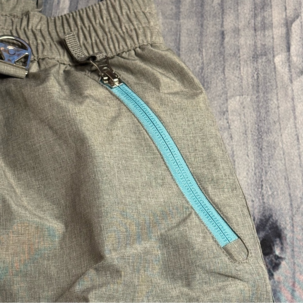 Gerry Snow/Ski Pants with Removable Suspenders, Medium (10/12) - Picture 6 of 12